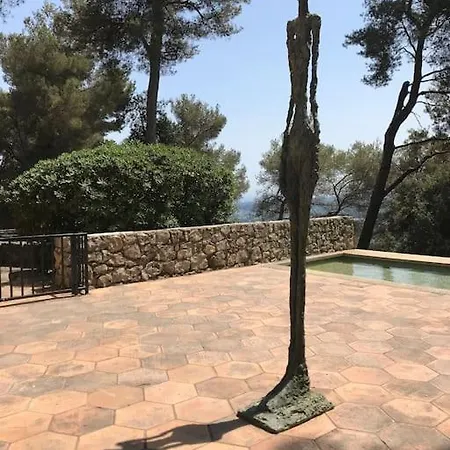 Bel Avec Terrasse, Piscine, Parking Prive Et Club De Tennis, Padel En Sus * Antibes