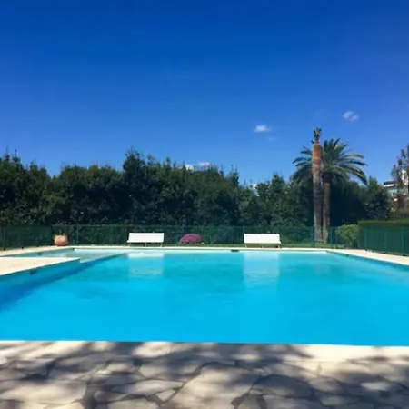 Bel Avec Terrasse, Piscine, Parking Prive Et Club De Tennis, Padel En Sus 公寓 昂蒂布