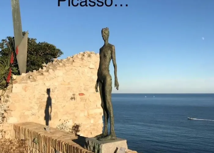 Bel Avec Terrasse, Piscine, Parking Prive Et Club De Tennis, Padel En Sus