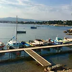 Bel Avec Terrasse, Piscine, Parking Prive Et Club De Tennis, Padel En Sus