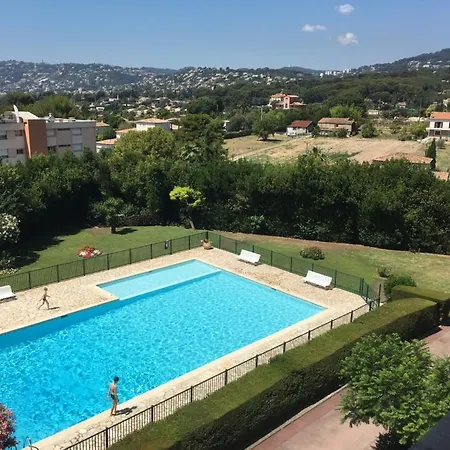 Bel Avec Terrasse, Piscine, Parking Prive Et Club De Tennis, Padel En Sus * Antibes